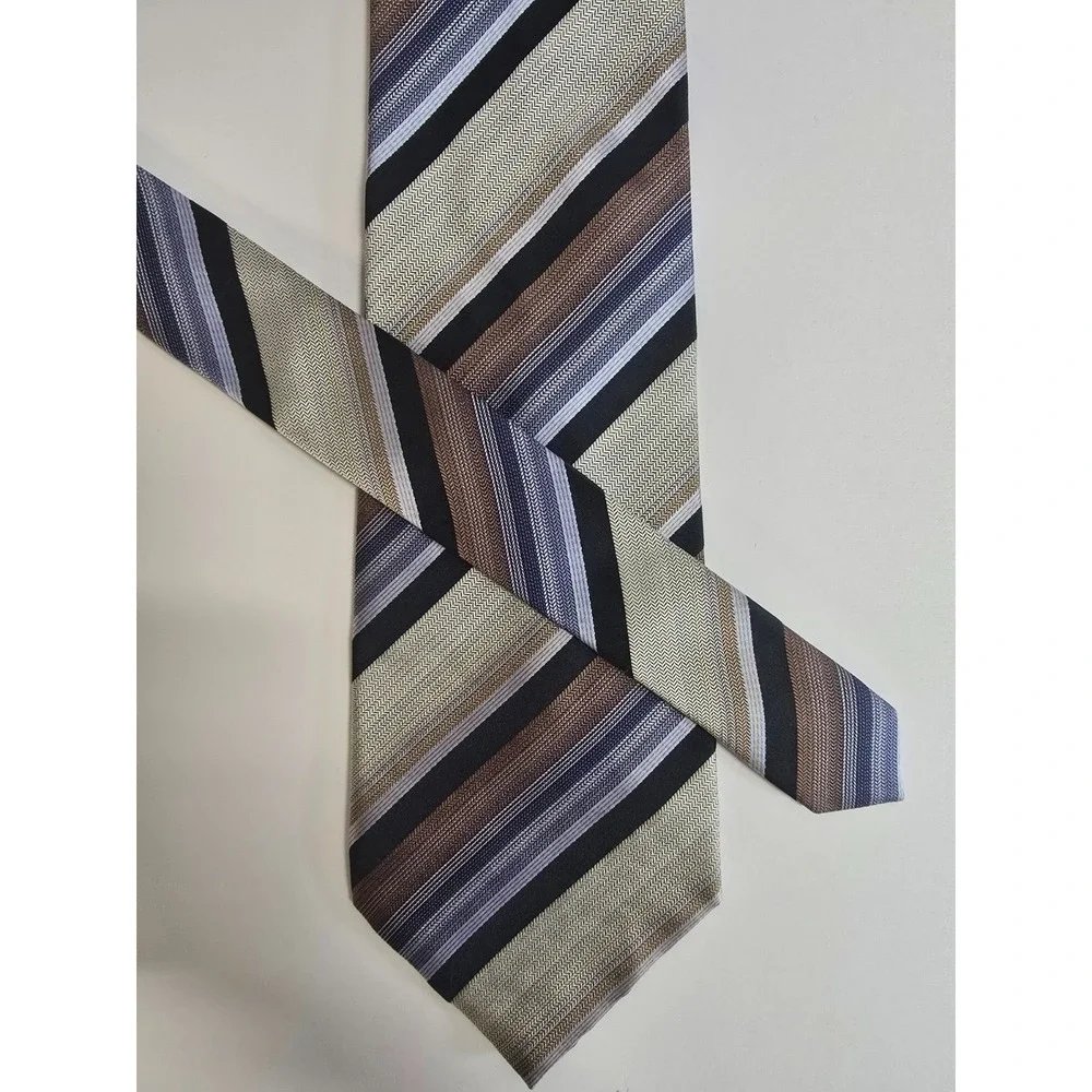 Geoffrey Beene Designer Necktie Mens Multi Diagonal Stripes Silk Formal Business